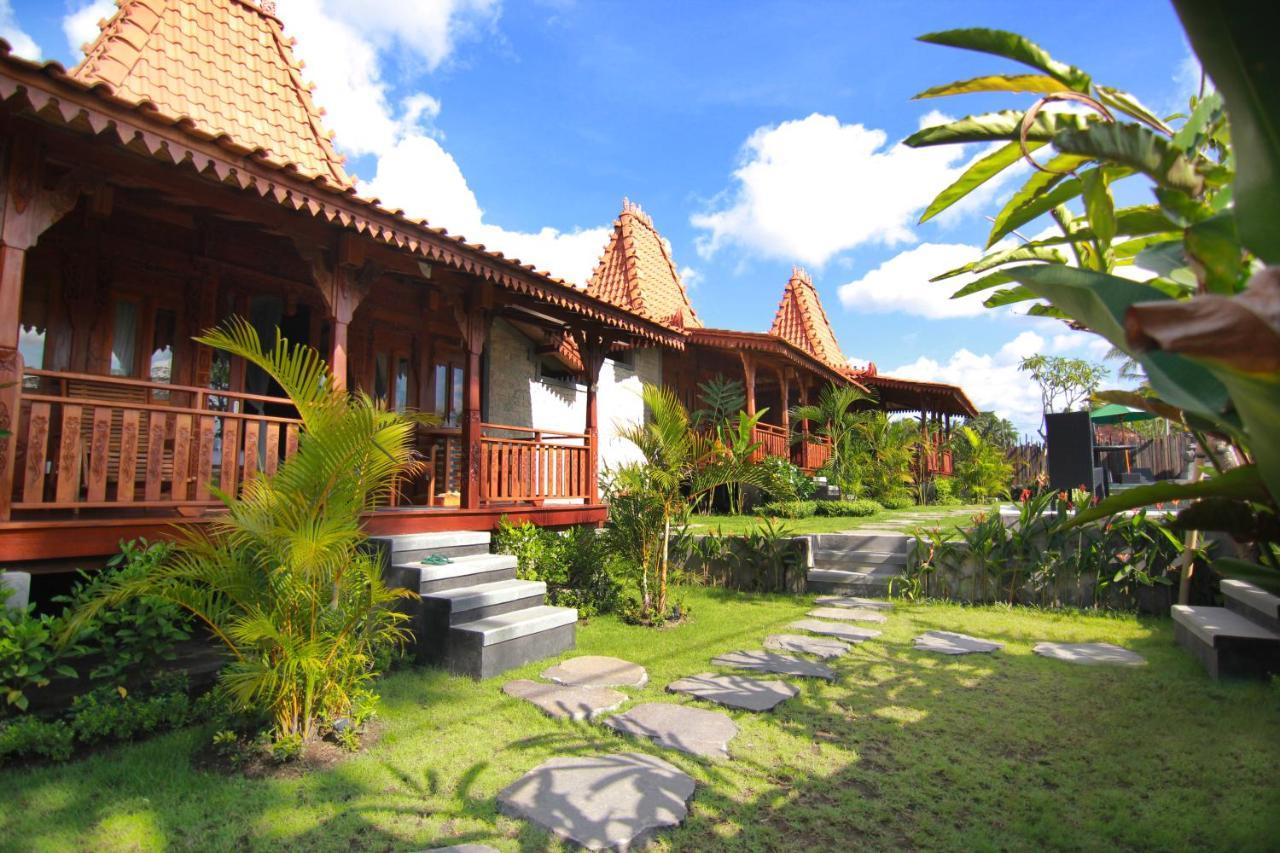 One Bedroom Grand Javanese Joglo Ubud 1 Bagian luar foto