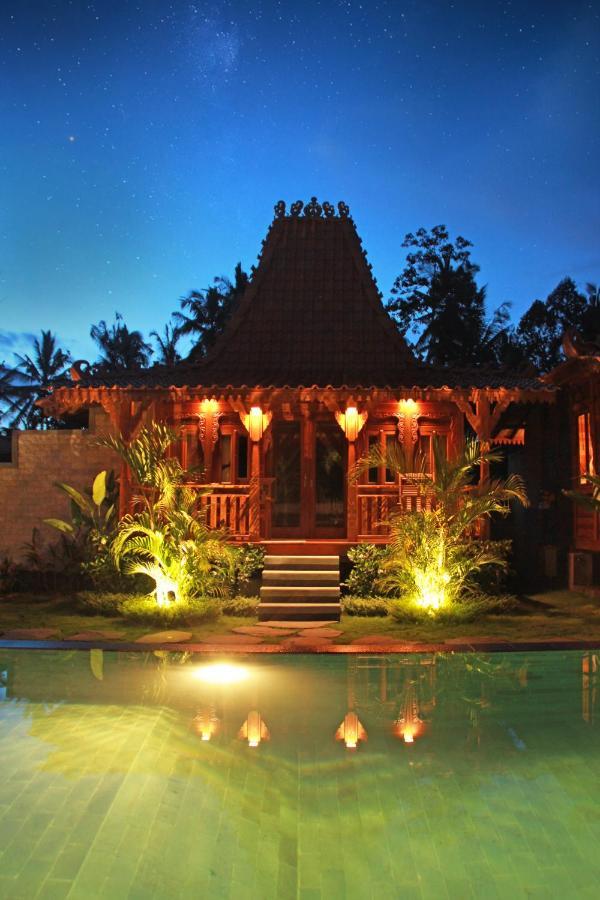 One Bedroom Grand Javanese Joglo Ubud 1 Bagian luar foto